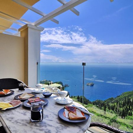 Golden Fox Studios And Suites Lakones Экстерьер фото