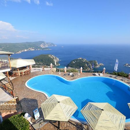 Golden Fox Studios And Suites Lakones Экстерьер фото
