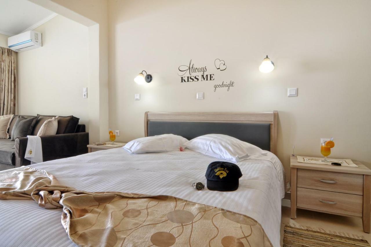 Golden Fox Studios And Suites Lakones Экстерьер фото